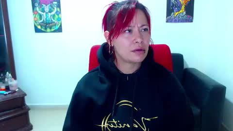 aleja online show from October 16, 4:24 am