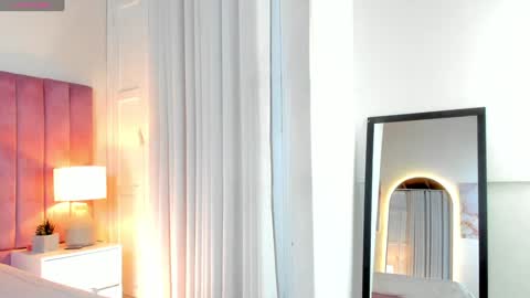 Alejandra Arango online show from February 3, 6:39 pm