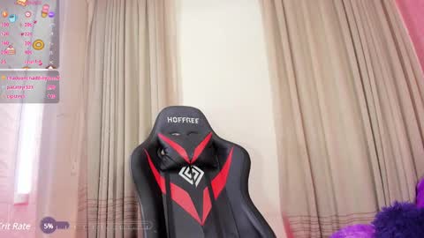 Aleja Hill online show from February 15, 2:00 pm