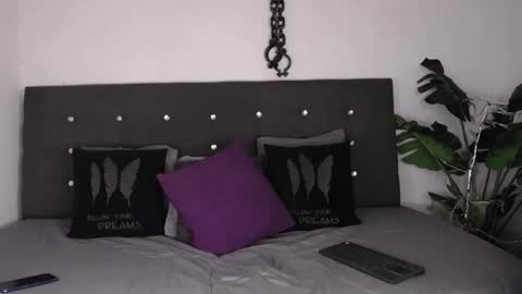 Snapshot of aleja_spearsx chatting on November 26, 11:11 am Alejandra online show from November 26, 11:11 am