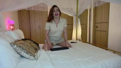 ALEJADOLLTS online show from April 28, 12:20 am