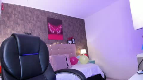 Snapshot of alejandra__hills chatting on July 13, 7:16 pm online show from July 13, 7:16 pm