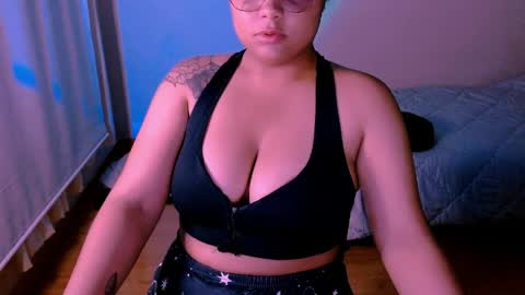 Snapshot of alejandra_conde chatting on April 9, 12:32 am Alejandra online show from April 9, 12:32 am