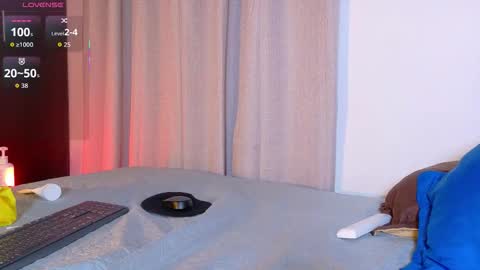 alejandra_dunn1 online show from February 25, 10:08 pm