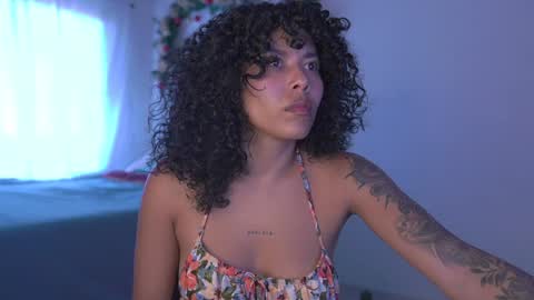 Snapshot of alejandra_kiss98 chatting on December 9, 9:16 pm O.F alejandra h1998 stream 300 pm - 1100 pm online show from December 9, 9:16 pm