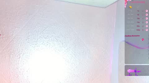 Snapshot of alejandra_martinss chatting on May 22, 1:39 pm alejandra martins online show from May 22, 1:39 pm