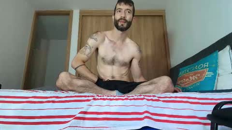 Alejandro Hernndez online show from November 3, 8:21 pm