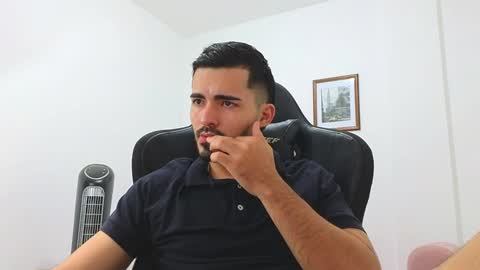 alejandroo_7 online show from January 6, 8:07 pm