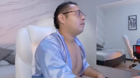 Alejandro  online show from February 24, 12:14 pm