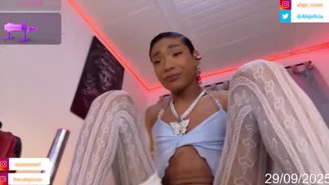 Snapshot of alejo_cute chatting on September 30, 1:21 am alejo_cute online show from September 30, 1:21 am
