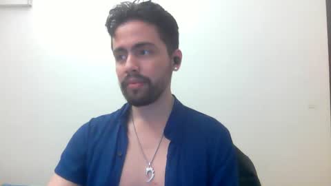 alejo_shy online show from December 4, 3:49 am