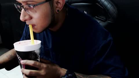 Snapshot of alejoconex6 chatting on November 9, 6:12 am Alejo online show from November 9, 6:12 am