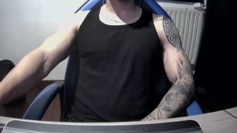 alejoduarte16 online show from June 22, 5:37 am