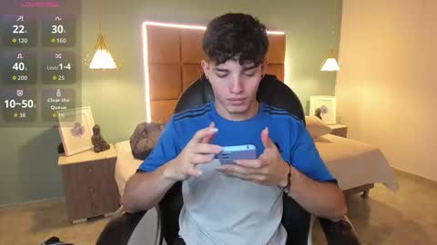 ALejoo Saenz online show from November 24, 1:27 am