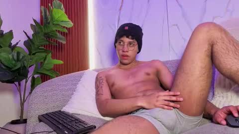 Alejo online show from February 17, 7:31 pm