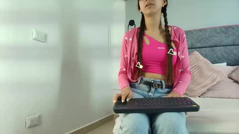 aleka_williams_ online show from November 10, 11:37 pm