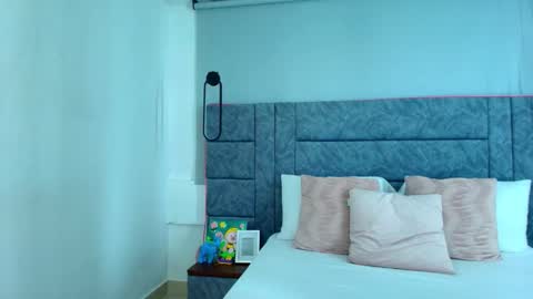 aleka_williams_ online show from November 29, 10:24 pm