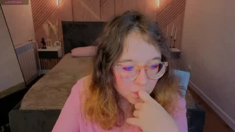 Aleks online show from April 27, 1:14 am