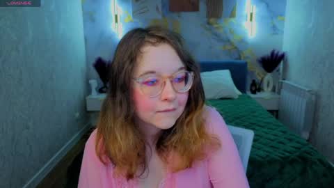 Snapshot of aleks_caste chatting on May 2, 1:10 am Aleks online show from May 2, 1:10 am