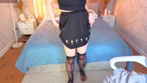 Snapshot of aleks_caste chatting on May 28, 5:43 pm Aleks online show from May 28, 5:43 pm
