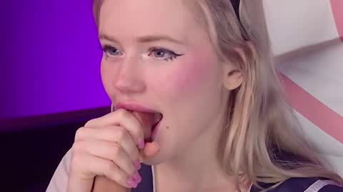 Lexi online show from March 7, 6:57 am