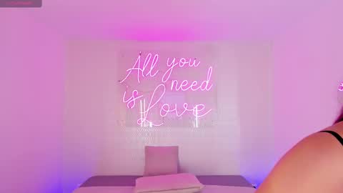 Snapshot of aleksandra_miller chatting on October 3, 3:53 pm Aleksandra online show from October 3, 3:53 pm