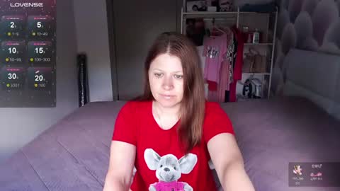 Snapshot of aleksasamui chatting on July 14, 7:46 am Aleksa online show from July 14, 7:46 am