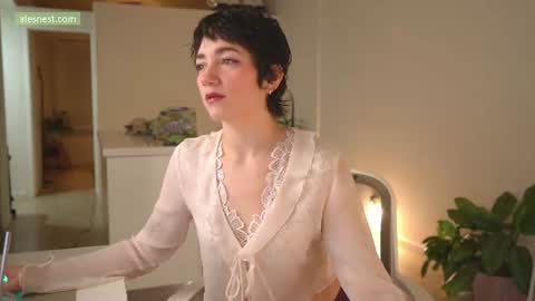 Ale online show from July 22, 12:46 am