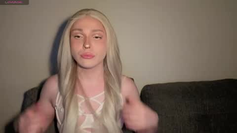 ALENA  INDEPENDENT MODEL online show from March 23, 4:05 am