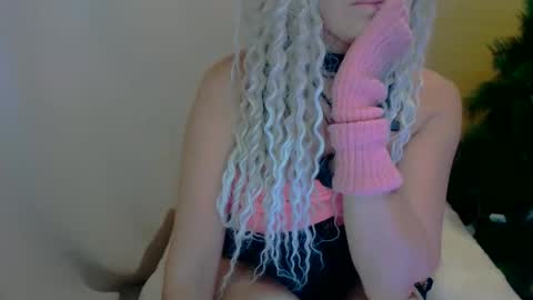 Luly online show from November 28, 9:56 am