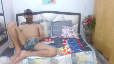 ALENDERS online show from September 28, 1:55 am