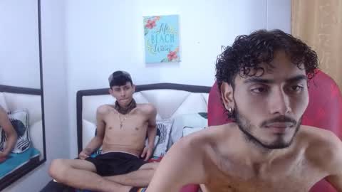 ALENDERS online show from October 4, 1:36 am