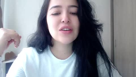 Snapshot of aleska_bell69 chatting on November 1, 3:14 pm Aleska online show from November 1, 3:14 pm