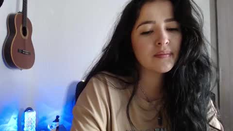 Snapshot of aleska_bell69 chatting on January 14, 4:45 pm Aleska online show from January 14, 4:45 pm