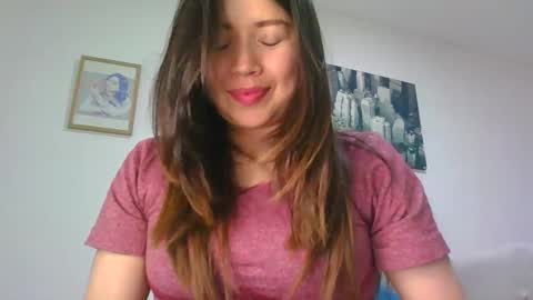 QUEEN OFF MILk  IM BACK  15 NOV online show from February 12, 11:22 pm