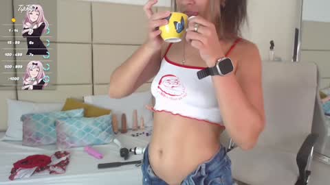 Snapshot of aleska_swarovski chatting on December 6, 8:07 pm Aleska 3 online show from December 6, 8:07 pm