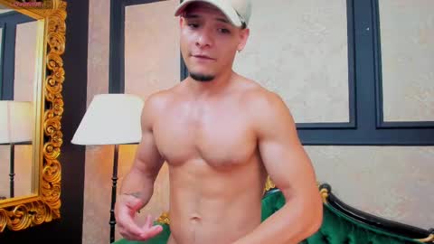 Alessandro King online show from February 26, 5:50 pm