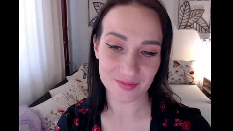 Sandra online show from June 1, 1:57 pm