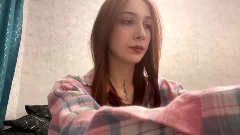 Snapshot of alessandralogalbo chatting on March 1, 1:13 pm Emma online show from March 1, 1:13 pm