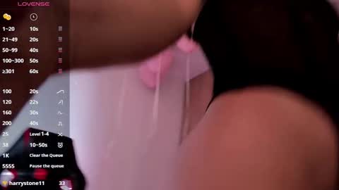 AlessandraMoreli Its my birthday online show from March 6, 7:32 pm