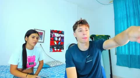 Snapshot of alessandro_dybala chatting on May 17, 12:45 pm Alessandro Dybala online show from May 17, 12:45 pm