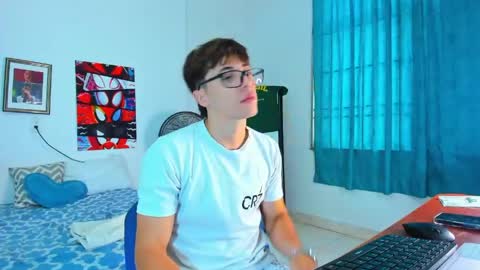 Snapshot of alessandro_dybala chatting on May 20, 1:06 pm Alessandro Dybala online show from May 20, 1:06 pm