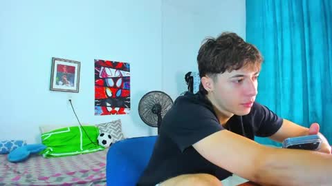 Snapshot of alessandro_dybala chatting on May 23, 1:04 pm Alessandro Dybala online show from May 23, 1:04 pm