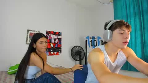 Snapshot of alessandro_dybala chatting on June 26, 12:20 pm Alessandro Dybala online show from June 26, 12:20 pm
