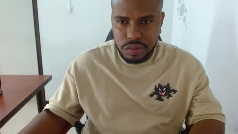 alessandro hamed online show from April 1, 2:03 pm