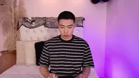 Snapshot of alessandrodaw chatting on November 2, 4:37 am Alessandro  online show from November 2, 4:37 am