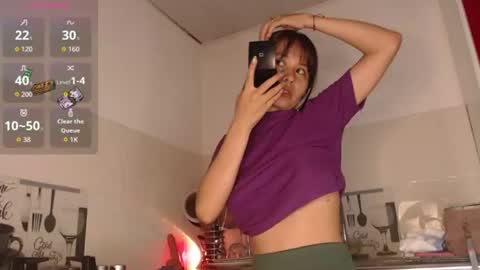Snapshot of alessia_santorinni chatting on June 23, 2:09 am alessia_santorinni online show from June 23, 2:09 am