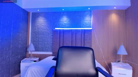 Alessia  Everyday From 0530 to 1430 Col Time online show from November 6, 12:06 pm