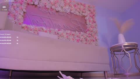 Snapshot of alessiacorleone_ chatting on December 15, 8:36 pm Alessia online show from December 15, 8:36 pm