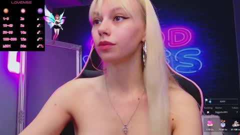 alessiacroft online show from October 16, 4:35 am